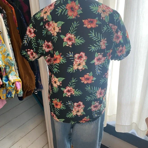 No Boundaries Size Large Hawaiian 🌺 Shirt - Picture 3 of 4